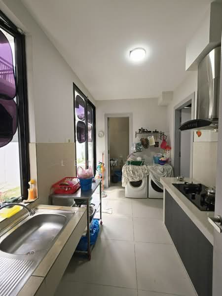 Semi-Detached House for Sale in Ipoh (Perak) - Lee Muzi - Kitchen - PropertyGuru.com.my