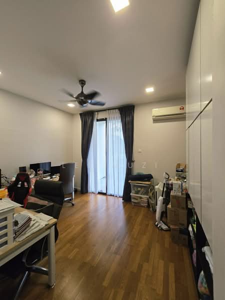 Semi-Detached House for Sale in Ipoh (Perak) - Lee Muzi - Study - PropertyGuru.com.my