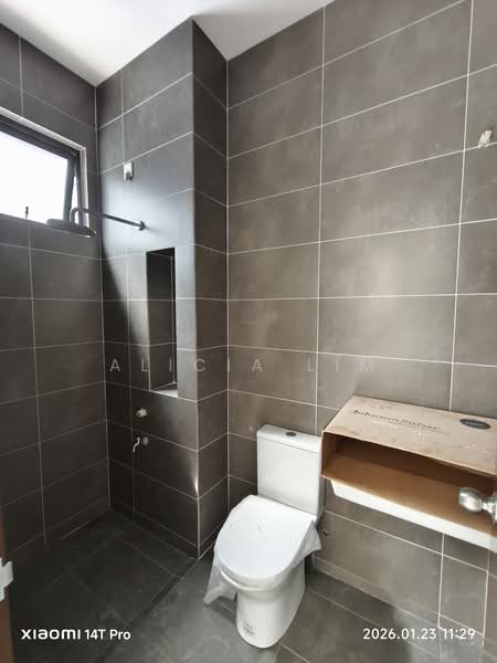 2-storey Terraced House for Sale in Kulai (Johor) - Alicia Lim - Bathroom - PropertyGuru.com.my