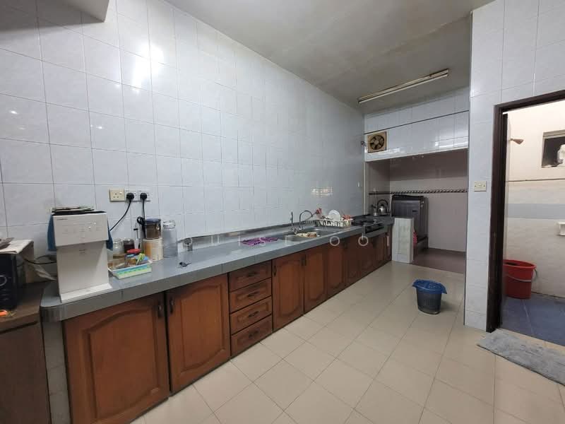 Rumah Teres 2 Tingkat untuk Dijual di Taman Sentosa (Klang) - Louise Ooi - Kitchen - PropertyGuru.com.my
