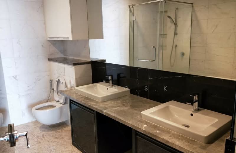 Servis Apartment untuk Dijual di The Face Suites (Platinum Suites) - Alex Ng.S.K - Bathroom - PropertyGuru.com.my