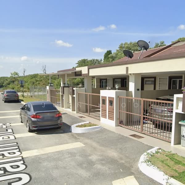 Terraced House for Sale in Port Dickson (Negeri Sembilan) - John Khoo - Exterior - PropertyGuru.com.my