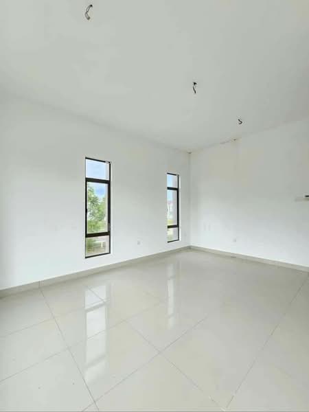 Rumah Teres 2 Tingkat untuk Dijual di Taman Seri Austin (Tebrau) - Nathan Chan - PropertyGuru.com.my