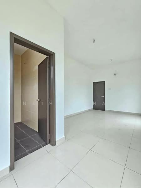 Rumah Teres 2 Tingkat untuk Dijual di Taman Seri Austin (Tebrau) - Nathan Chan - PropertyGuru.com.my