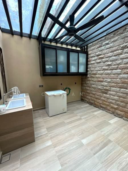 Untuk Dijual - Austin Perdana