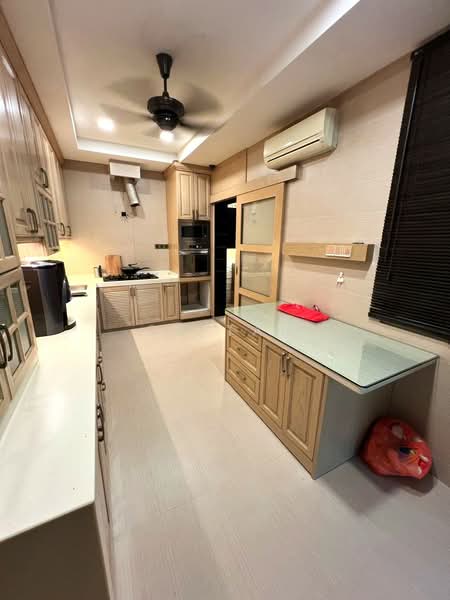 Untuk Dijual - Austin Perdana