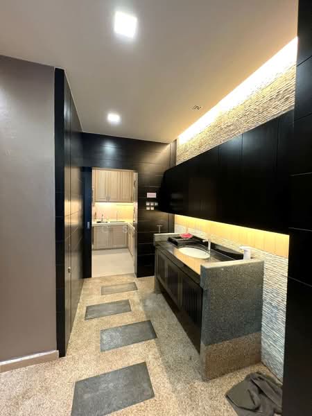 Untuk Dijual - Austin Perdana