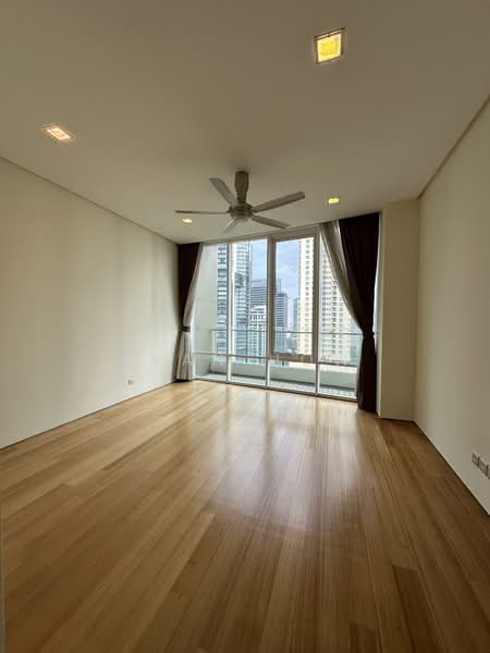 Service Residence for Sale at The Oval - Ivan How - PropertyGuru.com.my