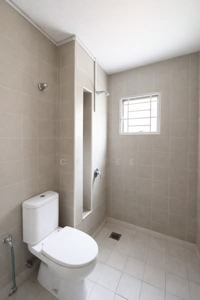 3-storey Terraced House for Rent in Taman Esplanad (Bukit Jalil) - CK Yee - Bathroom - PropertyGuru.com.my