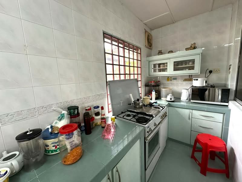Rumah Teres 2 Tingkat untuk Dijual di Taman Seri Orkid (Skudai) - CS Tan - Kitchen - PropertyGuru.com.my