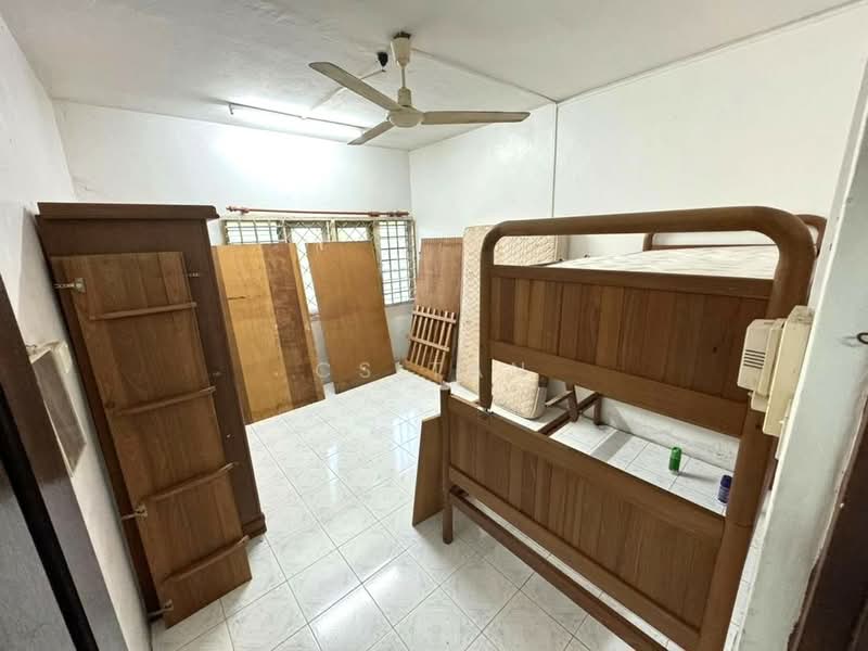 Semi-Detached House for Sale in Taman Pelangi (Johor Bahru) - CS Tan - Bedroom - PropertyGuru.com.my