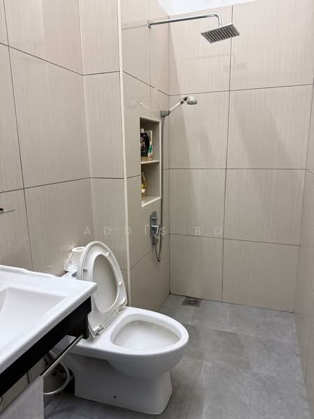 2-storey Terraced House for Sale in Taman Bukit Cheras (Cheras) - Addis Bo - Bathroom - PropertyGuru.com.my
