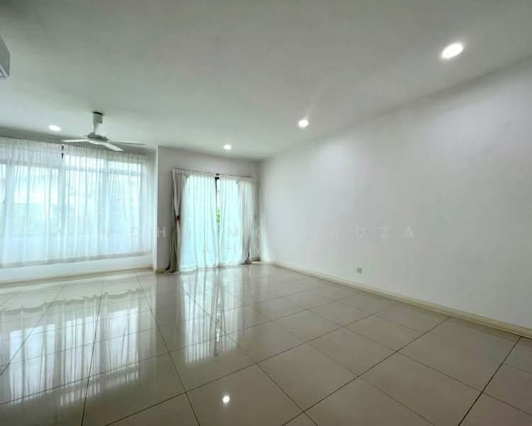 Rumah Teres 2 Tingkat untuk Dijual di Setia Eco Glades (Cyberjaya) - Mohd Mortadza Ahmad - Living Room - PropertyGuru.com.my