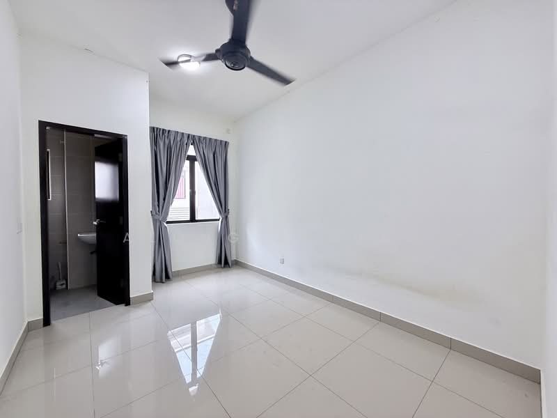 Terraced House for Rent in Iskandar Puteri (Nusajaya) (Johor) - Along Arshad - 3rd bedroom - PropertyGuru.com.my