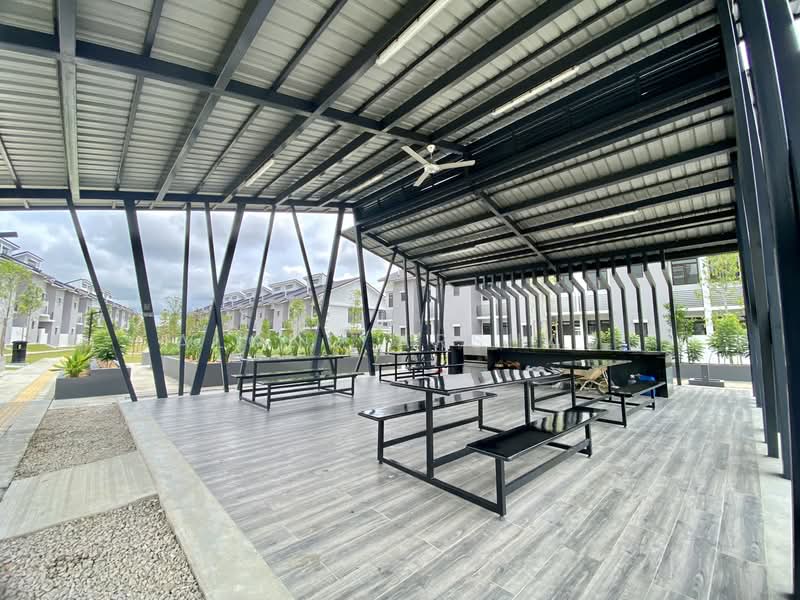 Terraced House for Rent in Iskandar Puteri (Nusajaya) (Johor) - Along Arshad - BBQ area - PropertyGuru.com.my