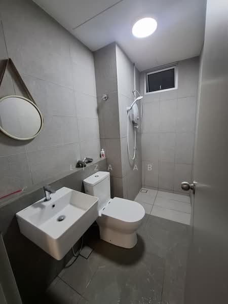 Kondominium untuk Dijual di Sanderling Lakefront - Liza AB - PropertyGuru.com.my