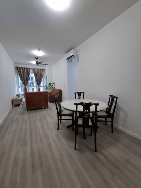 Kondominium untuk Dijual di Sanderling Lakefront - Liza AB - PropertyGuru.com.my