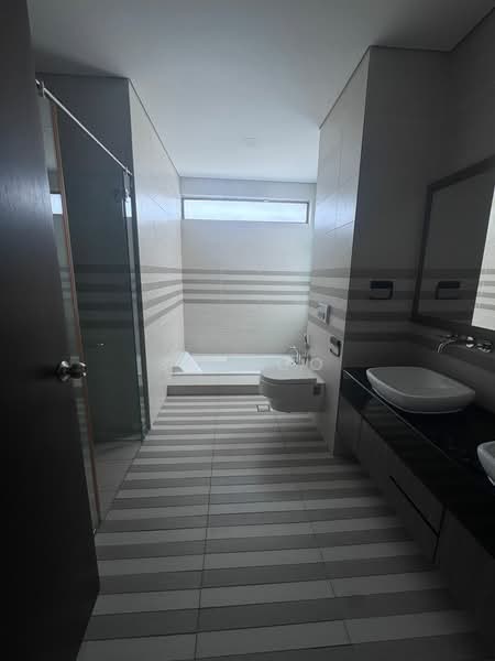 Semi-Detached House for Rent in East Ledang (Iskandar Puteri (Nusajaya)) - SK GOO - Bathroom - PropertyGuru.com.my