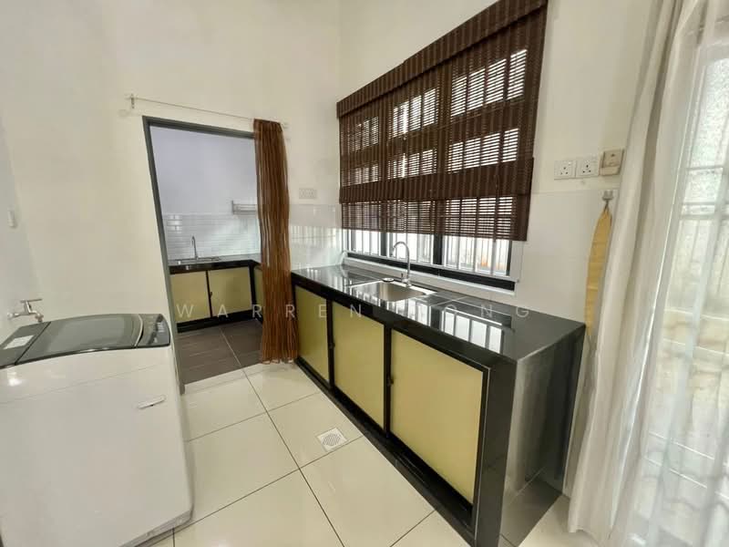 Rumah Kluster untuk Dijual di Skudai (Johor) - Warren Tong - Kitchen - PropertyGuru.com.my