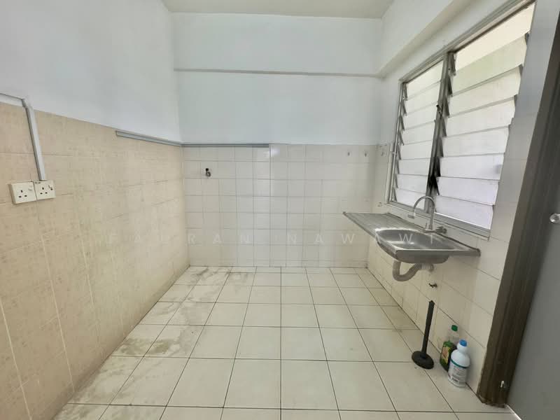 Apartment for Sale at Pudu Impian 2 - Vila Tropika - Fauran Nawawi - Kitchen - PropertyGuru.com.my