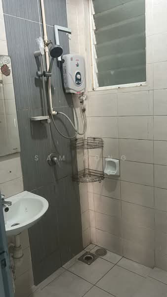 Kondominium untuk Dijual di Impian Meridian - Sam Fong - Bathroom - PropertyGuru.com.my