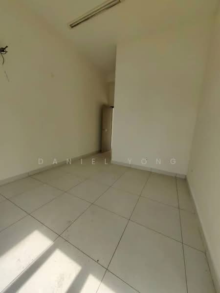 Semi-Detached House for Sale in Taman Bayu Puteri (Johor Bahru) - Daniel Yong - Interior - PropertyGuru.com.my