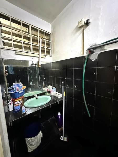2-storey Terraced House for Sale in Taman Johor Jaya (Johor Bahru) - CS Tan - PropertyGuru.com.my
