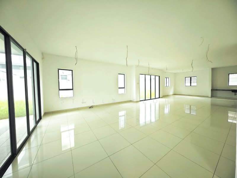 Cluster House for Sale in Ipoh (Perak) - Stella Teoh - Living Room - PropertyGuru.com.my