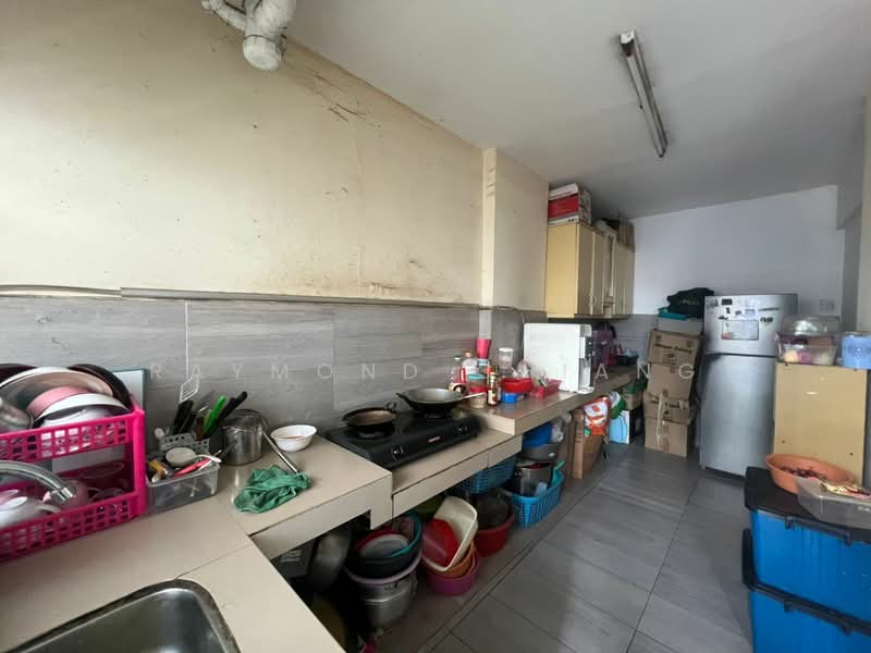 Condominium for Sale at Pelangi Indah Condominium - Raymond Chiang - Kitchen - PropertyGuru.com.my