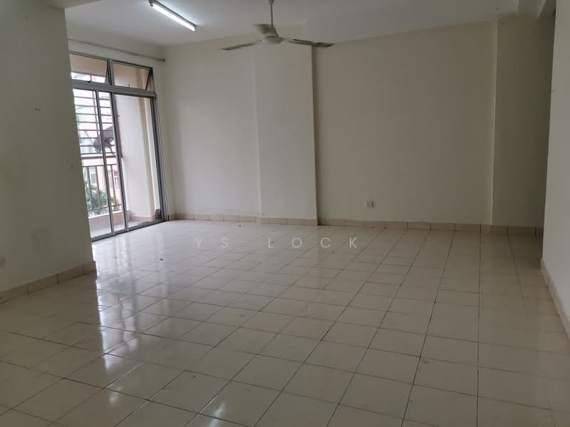 Pangsapuri untuk Disewa di Sri Palma Villa - YS Lock - Living Room - PropertyGuru.com.my