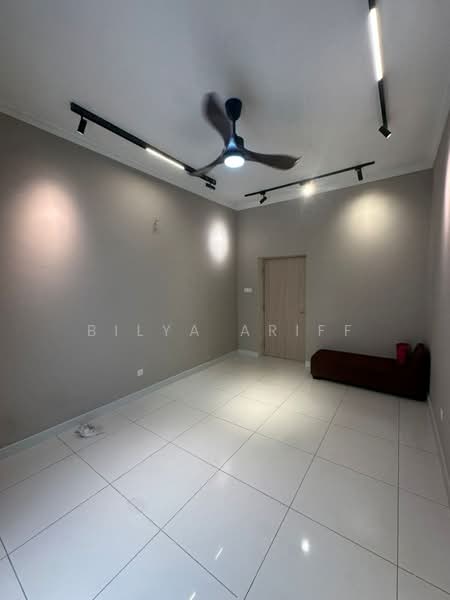 For Sale - Taman Cahaya Alam