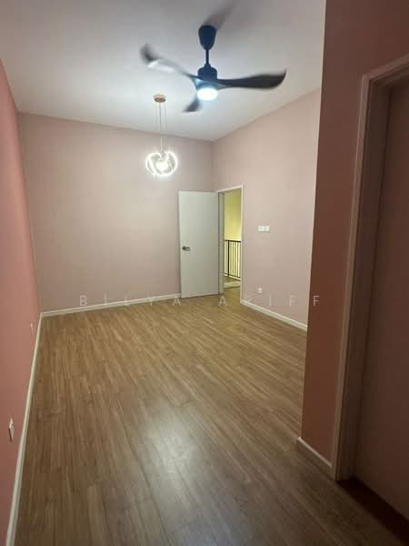 For Sale - Taman Cahaya Alam