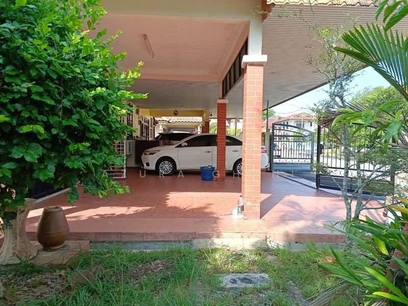 Rumah Berkembar untuk Dijual di Kepala Batas (Penang) - Azura Ghani - Exterior - PropertyGuru.com.my