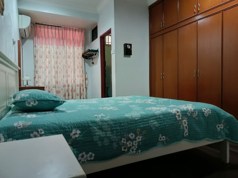 Rumah Berkembar untuk Dijual di Kepala Batas (Penang) - Azura Ghani - Bedroom - PropertyGuru.com.my