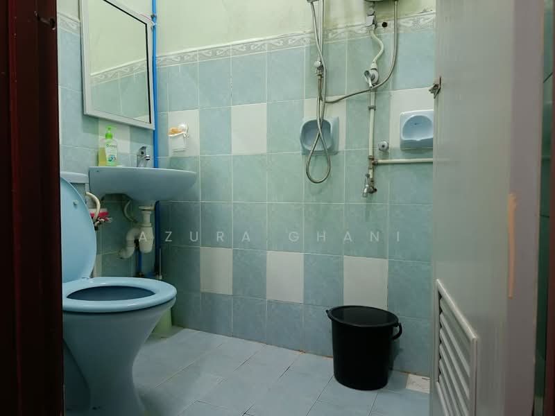 Rumah Berkembar untuk Dijual di Kepala Batas (Penang) - Azura Ghani - Bathroom - PropertyGuru.com.my