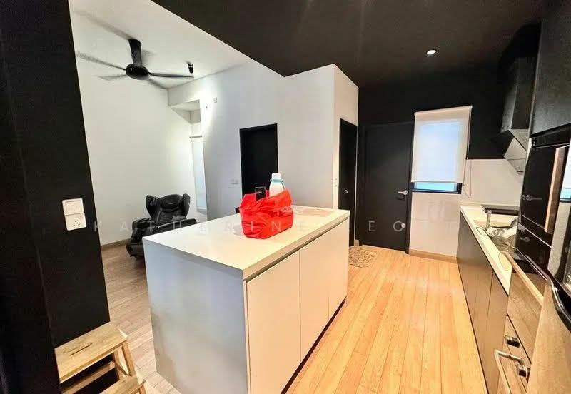 Rumah Teres 2 Tingkat untuk Dijual di Kota Emerald (Rawang) - Katherine Leong - Kitchen - PropertyGuru.com.my