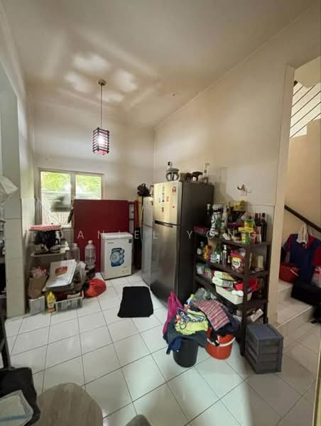 2-storey Terraced House for Sale in Taman Sierra Perdana (Masai) - Daniel Yong - Kitchen - PropertyGuru.com.my