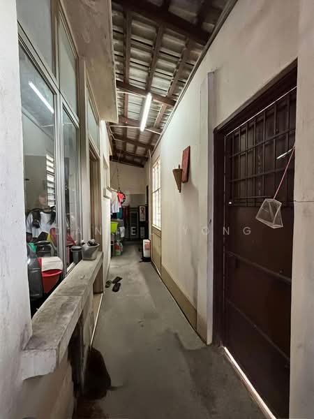 2-storey Terraced House for Sale in Taman Sierra Perdana (Masai) - Daniel Yong - Corridor - PropertyGuru.com.my
