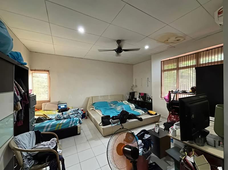 2-storey Terraced House for Sale in Taman Sierra Perdana (Masai) - Daniel Yong - Bedroom - PropertyGuru.com.my