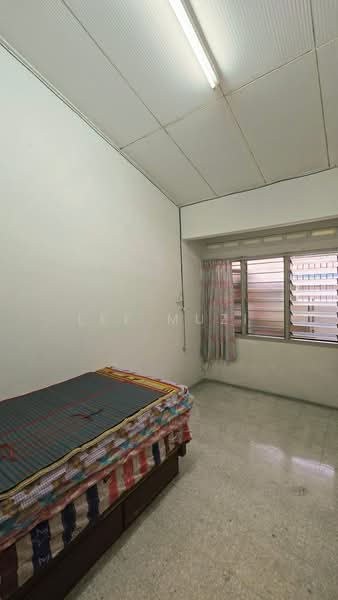 Rumah Teres 1 Tingkat untuk Dijual di Bercham (Ipoh) - Lee Muzi - Bedroom - PropertyGuru.com.my