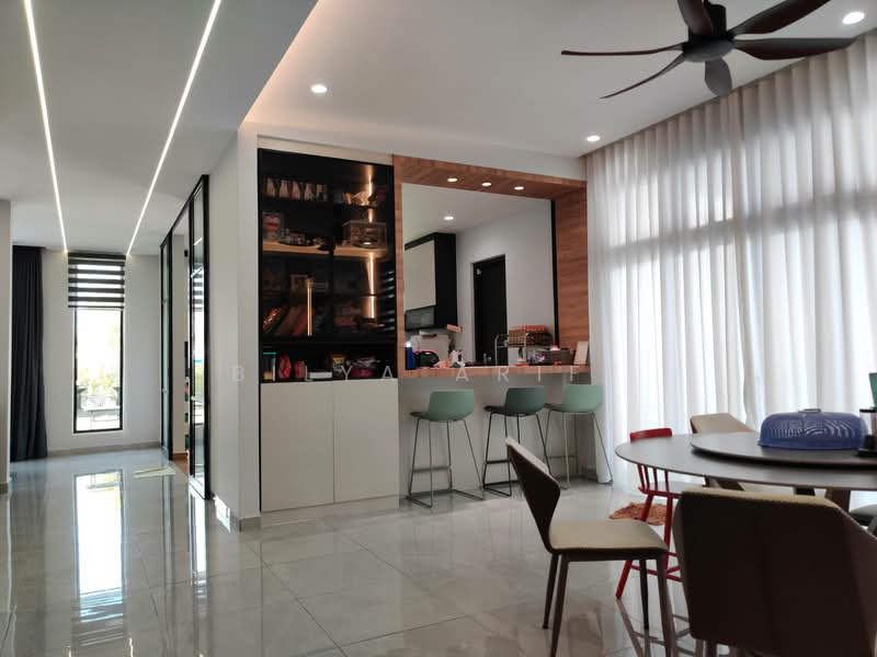 Semi-Detached House for Sale in Sungai Buloh (Selangor) - BILYA ARIFF - Living Room - PropertyGuru.com.my
