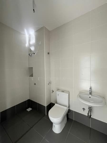 Rumah Teres 2 Tingkat untuk Dijual di Iskandar Puteri (Nusajaya) (Johor) - Le Yang - Bathroom - PropertyGuru.com.my