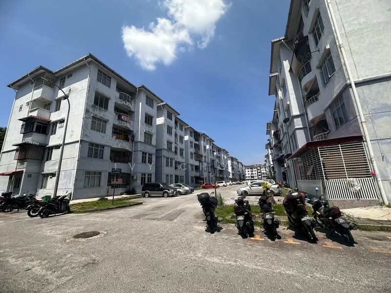 Apartment for Rent at Kiambang Apartment - Ivy Chong - Exterior - PropertyGuru.com.my