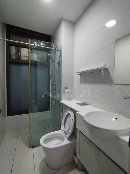 Service Residence for Sale at Setia Sky 88 - Larry Ng - Bathroom - PropertyGuru.com.my