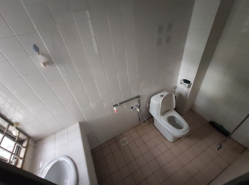 Kondominium untuk Dijual di Casa Mila - MY Loh - Bathroom - PropertyGuru.com.my