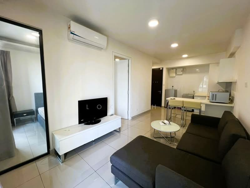 Servis Apartment untuk Disewa di Eclipse Residence @ Pan'gaea - Lok Teh - Living Room - PropertyGuru.com.my