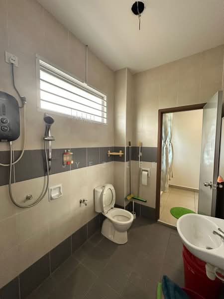 2-storey Terraced House for Sale in Iskandar Puteri (Nusajaya) (Johor) - Jyez Lee - Bathroom - PropertyGuru.com.my