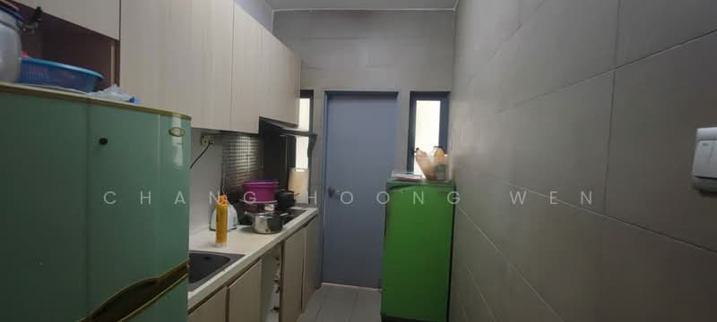 Service Residence for Sale at Amerin Residence - Chang Hoong Wen - Kitchen - PropertyGuru.com.my