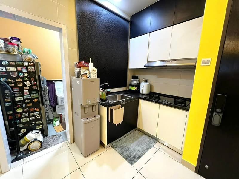 Servis Apartment untuk Dijual di Twin Danga Residence - Winson Tan - Kitchen - PropertyGuru.com.my