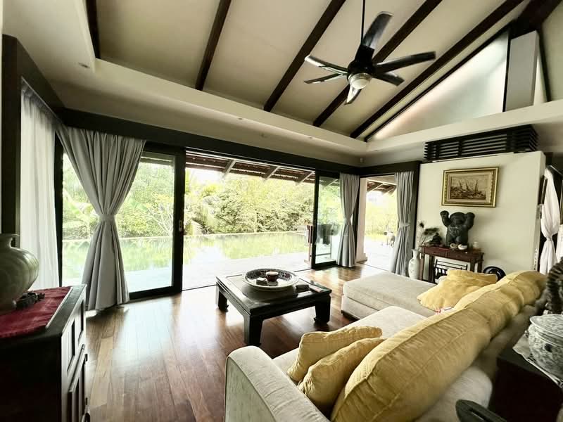 Bungalow for Sale in Ledang Heights (Iskandar Puteri (Nusajaya)) - Yik Tat - Living Room - PropertyGuru.com.my